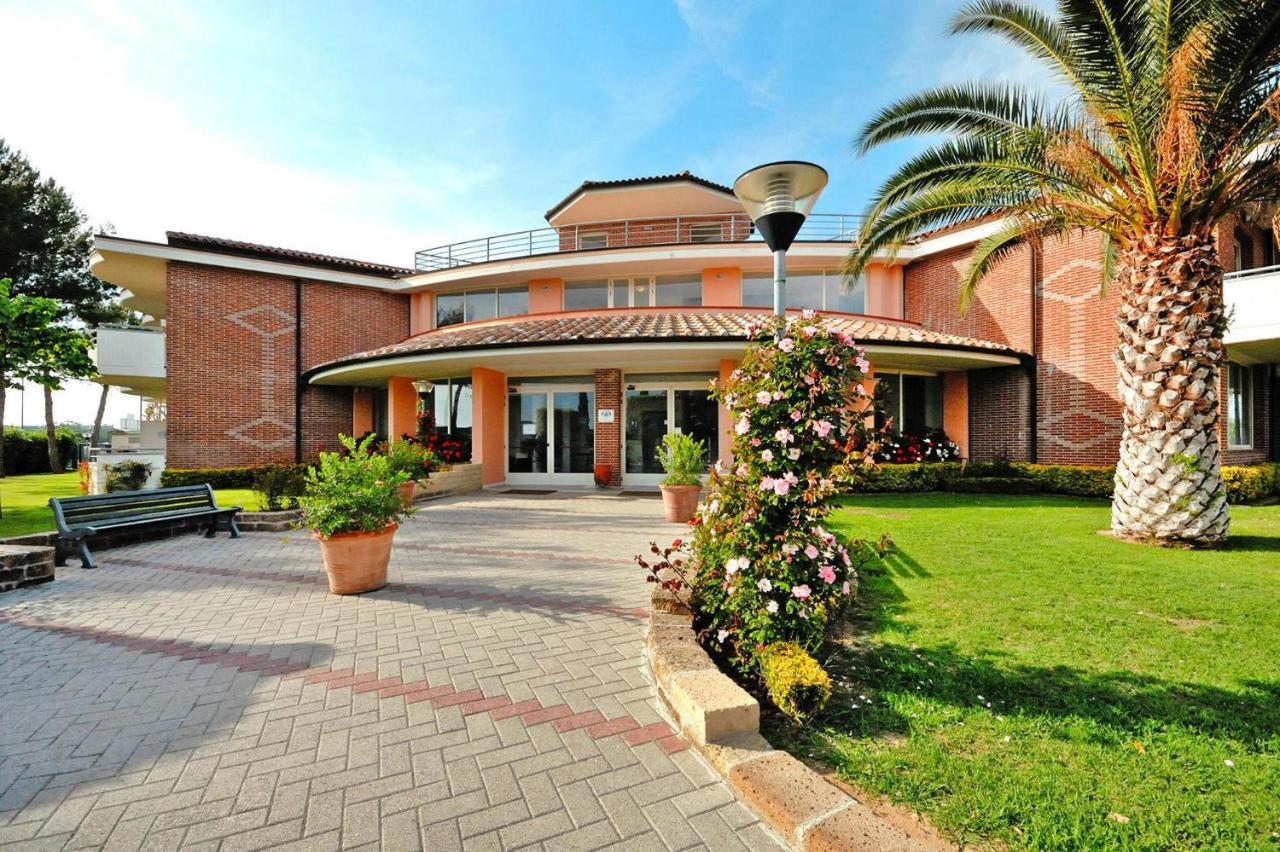 Apartment La Cecinella In Cecina Mare Marina di Cecina Eksteriør bilde
